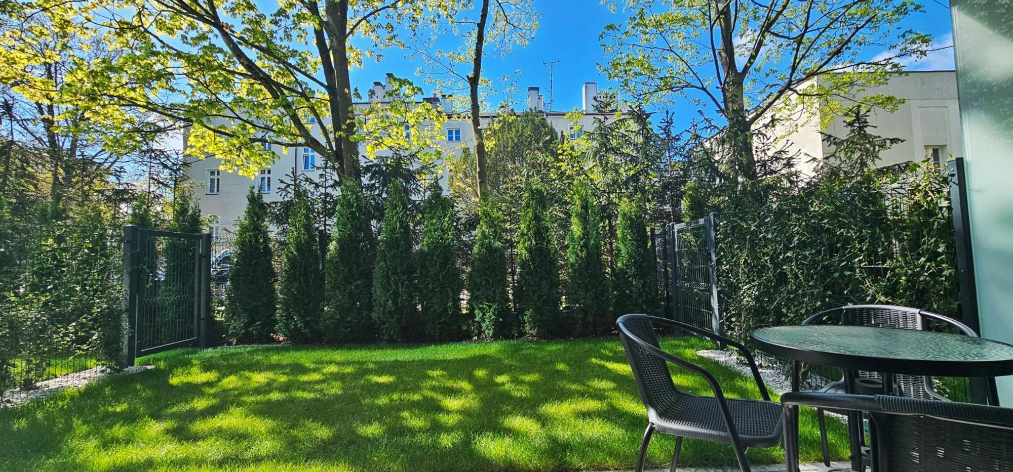 Apartament Whiteblue Kolobrzeg Z Duzym Ogrodkiem - 100 M Od Plazy! Whiteblue Kolberg Apartment Mit Grossem Garten - 100 M Vom Strand Entfernt! Whiteblue Kolobrzeg Apartman S Velkou Zahradou - 100 M Od Plaze! Exterior foto
