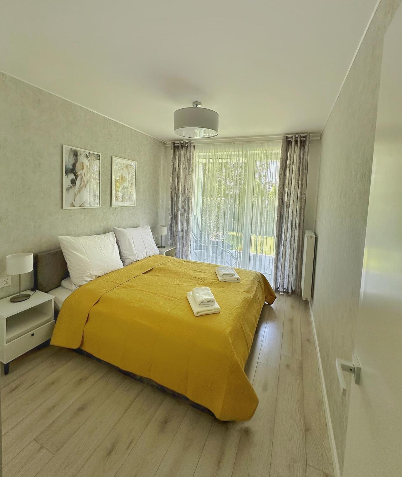 Apartament Whiteblue Kolobrzeg Z Duzym Ogrodkiem - 100 M Od Plazy! Whiteblue Kolberg Apartment Mit Grossem Garten - 100 M Vom Strand Entfernt! Whiteblue Kolobrzeg Apartman S Velkou Zahradou - 100 M Od Plaze! Exterior foto