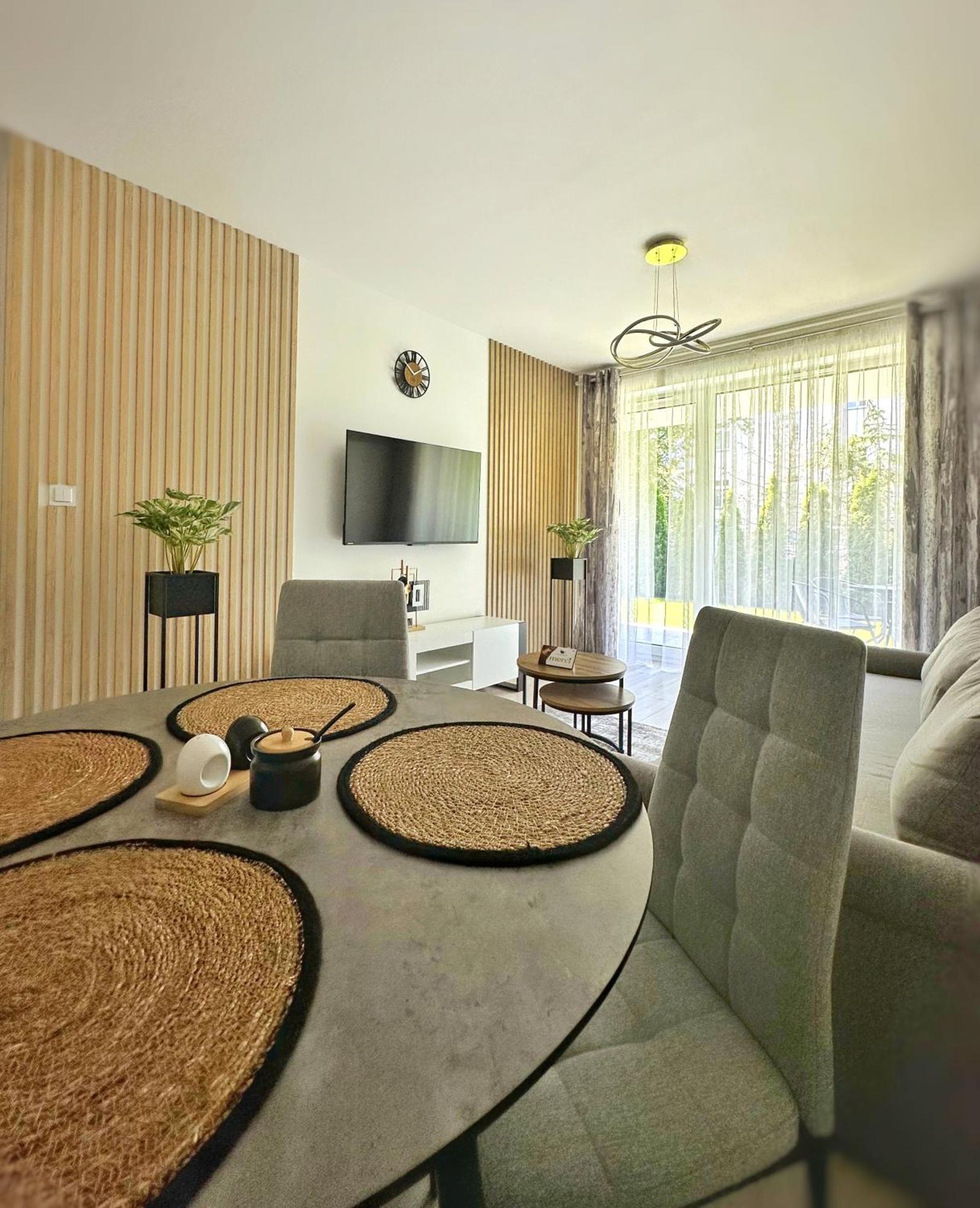 Apartament Whiteblue Kolobrzeg Z Duzym Ogrodkiem - 100 M Od Plazy! Whiteblue Kolberg Apartment Mit Grossem Garten - 100 M Vom Strand Entfernt! Whiteblue Kolobrzeg Apartman S Velkou Zahradou - 100 M Od Plaze! Exterior foto